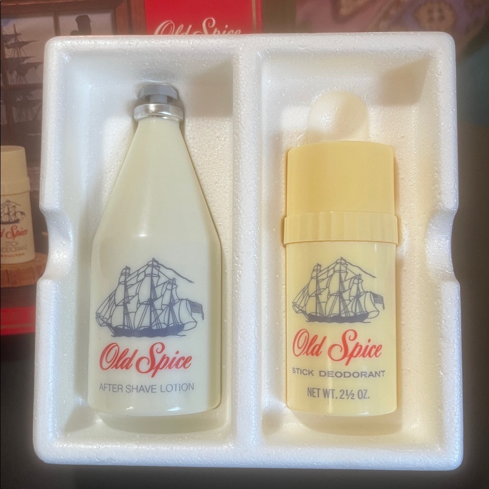 UNUSED - Vintage Old Spice Gift Set - Harbor view of historic Mystic - Picture 3 of 6